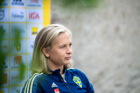 Filippa Curmark is interviewed by the media