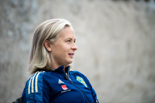 Filippa Curmark is interviewed by the media