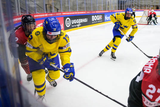 Thea Johansson of Sweden