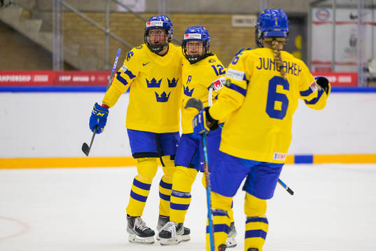 Hanna Olsson and Maja Nylén-Persson of Sweden celebrate