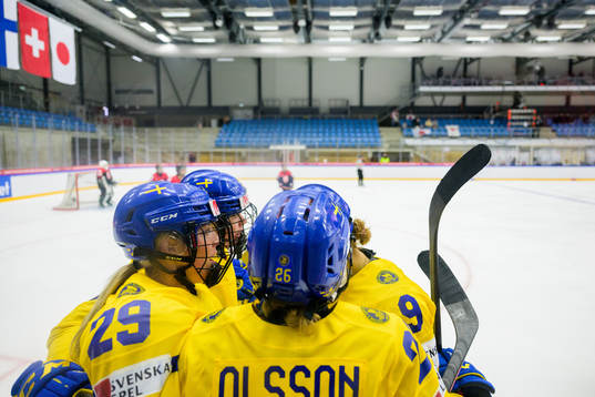 Olivia Carlsson, Sara Hjalmarsson, Jessica Adolfsson and