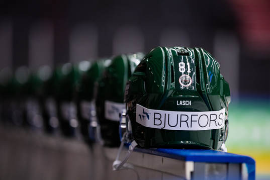 Ryan Lasch of Frölunda’s helmet