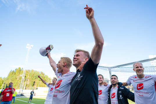 Sivert Heltne Nilsen and Aune Selland Heggebø of Brann