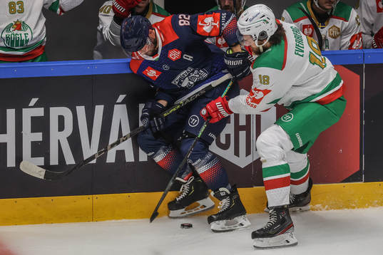 Balint Magosi of Fehervar against Dennis Eververg of Rögle