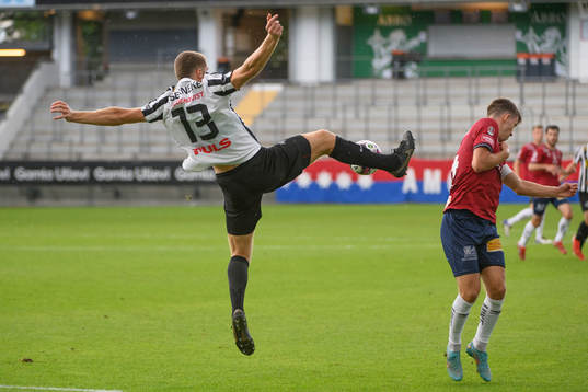 Landskronas Erik Hedenquist  och Örgrytes Daniel Paulson