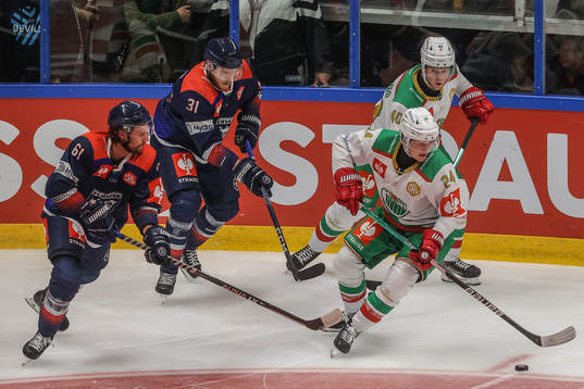 Marco Kasper and oskar Stål Lyrenäs of Rögle against