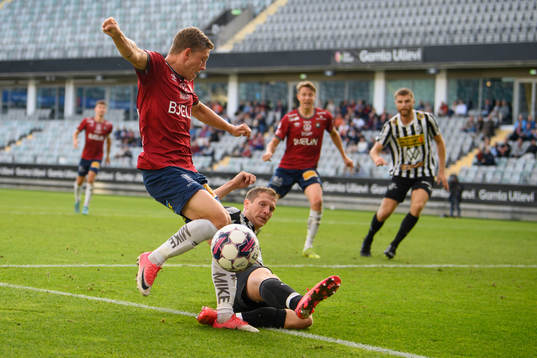 Örgrytes Anton Andreasson och Landskronas Philip Andersson