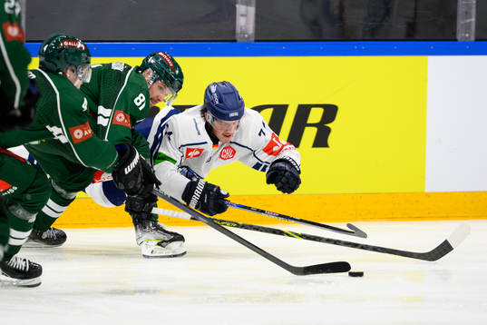 Theodor Lennström of Färjestad and Travis St. Denis of