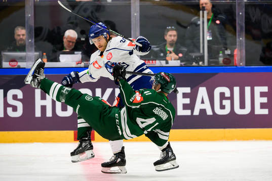 Straubing Tigers JC Lipon and Färjestad Henrik Björklund