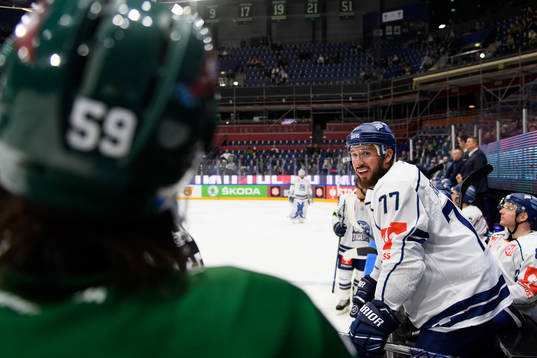 Travis Turnbull of Straubing Tigers
