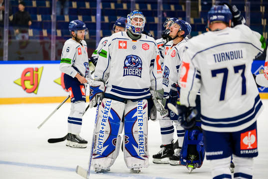 Straubing Tigers goaltender Hunter Miska looks dejected
