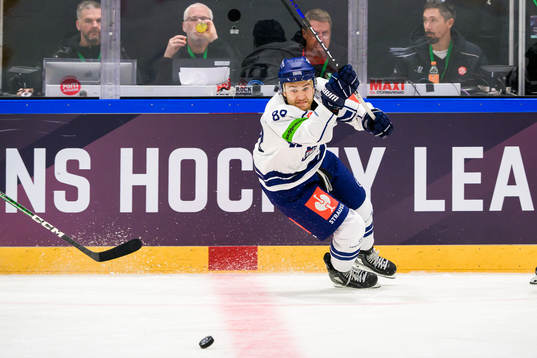Straubing Tigers JC Lipon