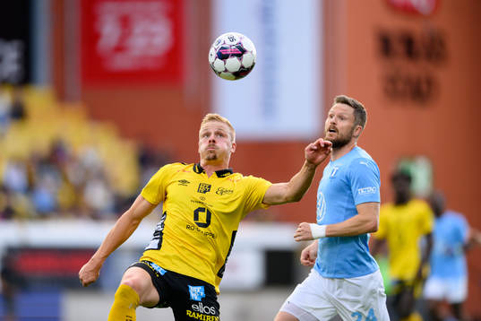 Elfsborgs Per Frick och Malmö FFs Lasse Nielsen