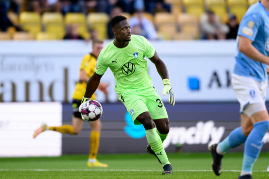 Malmö FFs målvakt Ismael Diawara