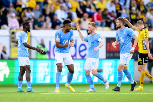 Malmö FFs Isaac Kiese Thelin jublar