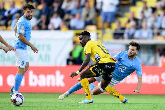 Elfsborgs Michael Baidoo och Malmö FFs Erdal Rakip