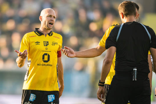 Elfsborgs Johan Larsson reagerar