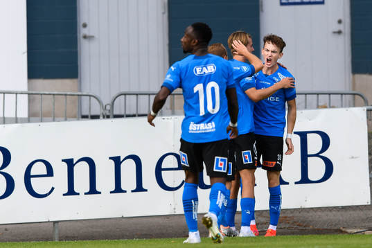 Halmstads Alexander Johansson jublar