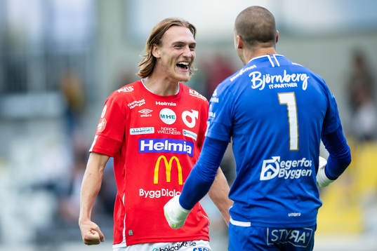 Degerfors Gustav Granath och målvakt Alfie Malik Whiteman