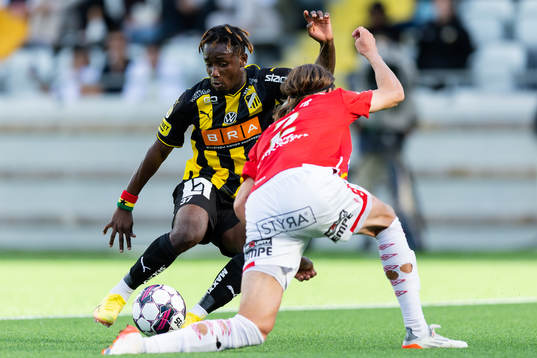 Häckens Ibrahim Sadiq och Degerfors Gustav Granath