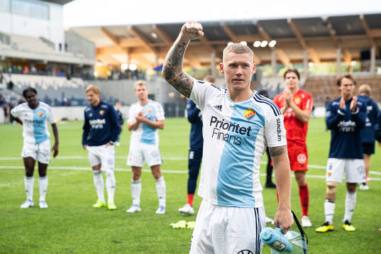 Djurgårdens Victor Edvardsen jublar
