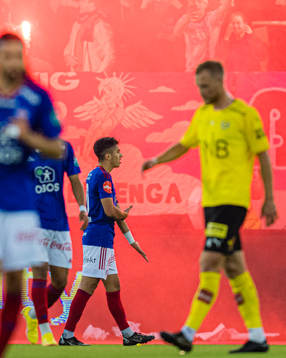 Osame Sahraoui of Vålerenga celebrates
