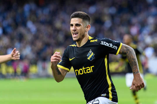 Bläddra bland fler bilder av Fotboll, Allsvenskan, AIK - GIF Sundsvall