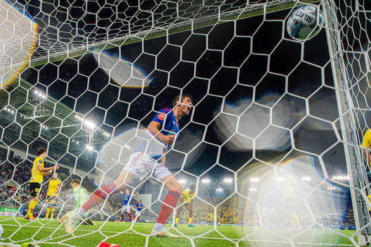 Torgeir Børven of Vålerenga celebrates