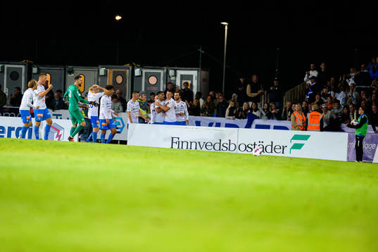 Värnamos Marcus Antonsson jublar