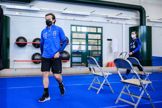 Marko Saloranta, head coach and goalkeeper Tinja-Riikka