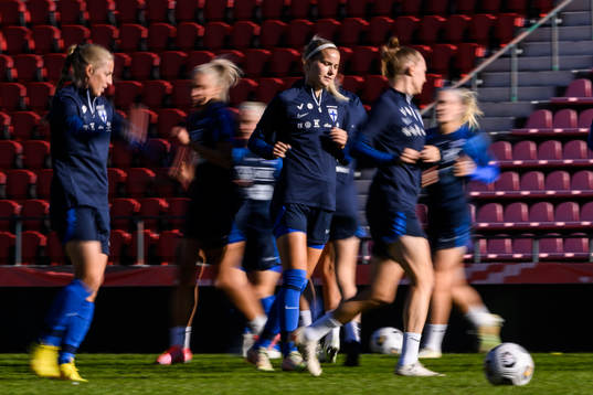 Players of Finland's women's national team at a training