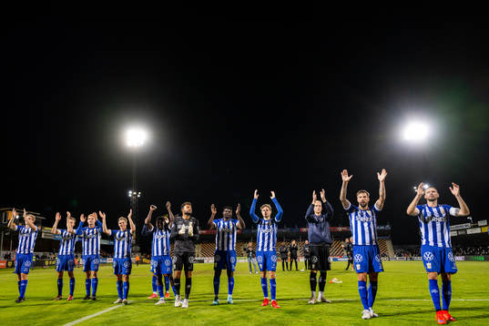 IFK Göteborgs spelare jublar