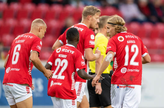 Kalmars Sebastian Nanasi jublar