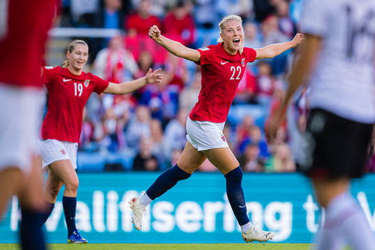 Sophie Roman Haug of Norway celebrates