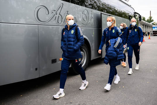 goalkeeper Emma Holmgren, Amanda Nildén and Stina