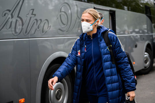 Fridolina Rolfö of Sweden arrives at Tampere Stadium