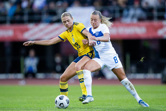 Fridolina Rolfö of Sweden and Olga Ahtinen of Finland