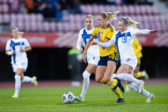 Fridolina Rolfö of Sweden against Ria Öling and Emma