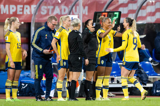 Rebecka Blomqvist , Jonna Andersson, Madelen Janogy and
