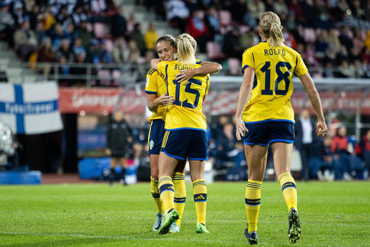 Filippa Angeldahl , Rebecka Blomqvist and Fridolina Rolfö