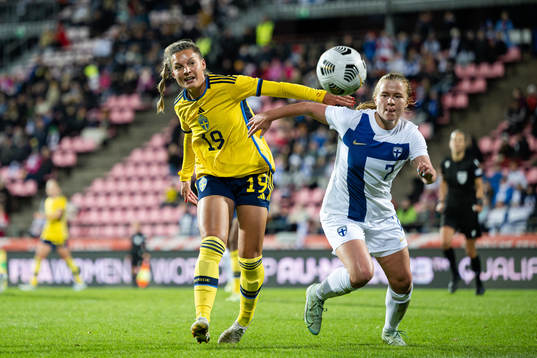 Johanna Rytting Kaneryd of Sweden and Emmi Siren of Finland