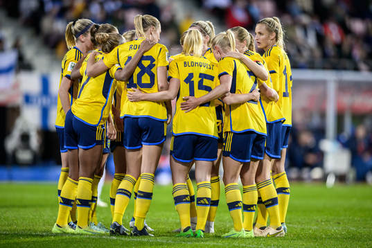 Rebecka Blomqvist of Sweden celebrate with teammates