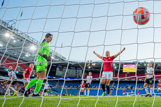Sophie Roman Haug of Norway scores the 4-0 goal