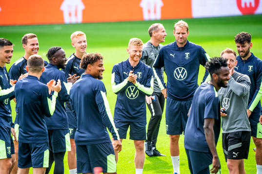 Anders Christiansen and the team