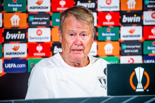 Head coach Åge Hareide