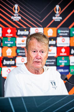 Head coach Åge Hareide