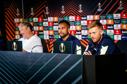 Head coach Åge Hareide, Isaac Kiese Thelin and Anders