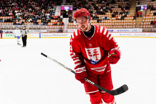 Timrås Jonathan Dahlén jublar