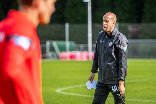 Tränare Mattias Lindström