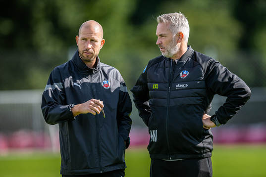 Tränare Mattias Lindström och Idrottspsykologisk